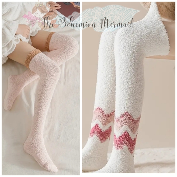 đNWTđ 2 PK PLUSH WINTER THIGH HIGH CLOUD SOCKS - Picture 1 of 12